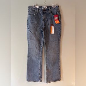 Signature Levi Strauss & Co. size 10 long mid-rise, bootcut jeans. NWT!